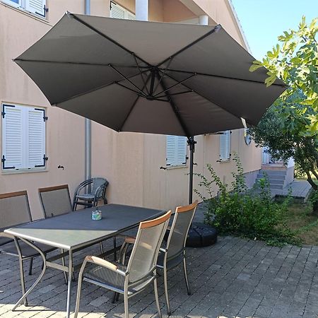 Apartment Ivana Turanj Exteriör bild